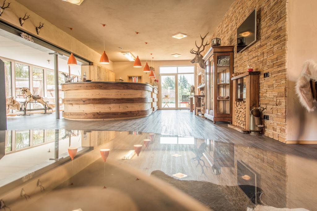 Landhotel Und Gasthof Hirsch Huettenreute Hosskirch ภายนอก รูปภาพ